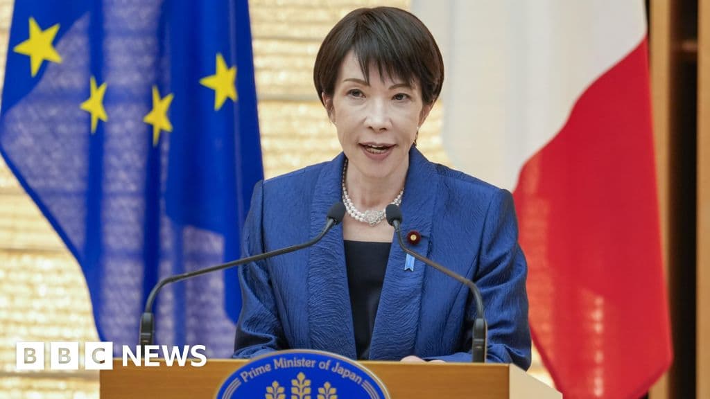 Japan's "Iron Lady" Takaichi Rolls Dice with Snap Election