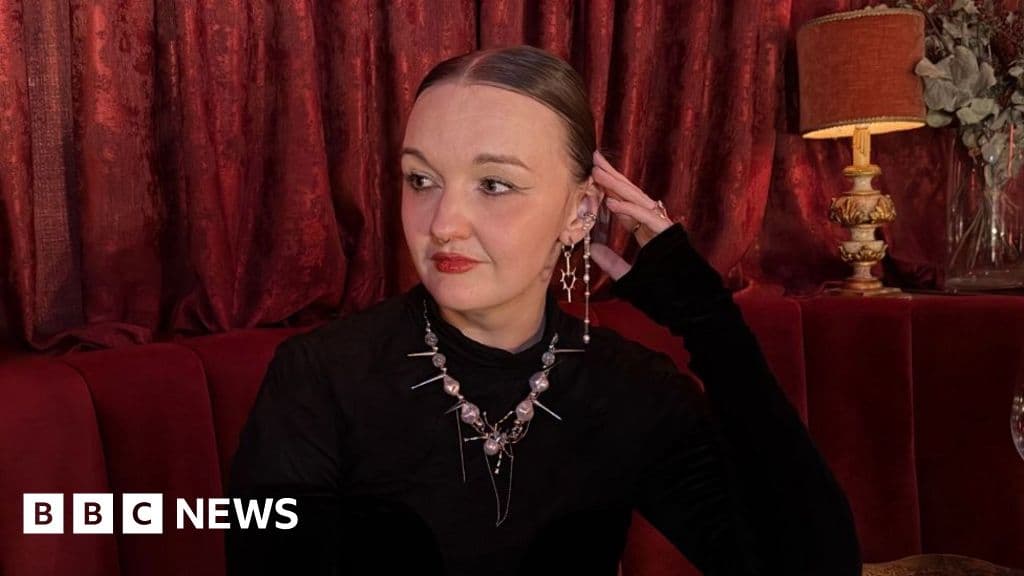 Love in a Time of War: The "Dating Drought" Destroying Ukraine’s Future