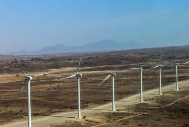 Green Power Lures Sh620bn Battery Giant to Spain