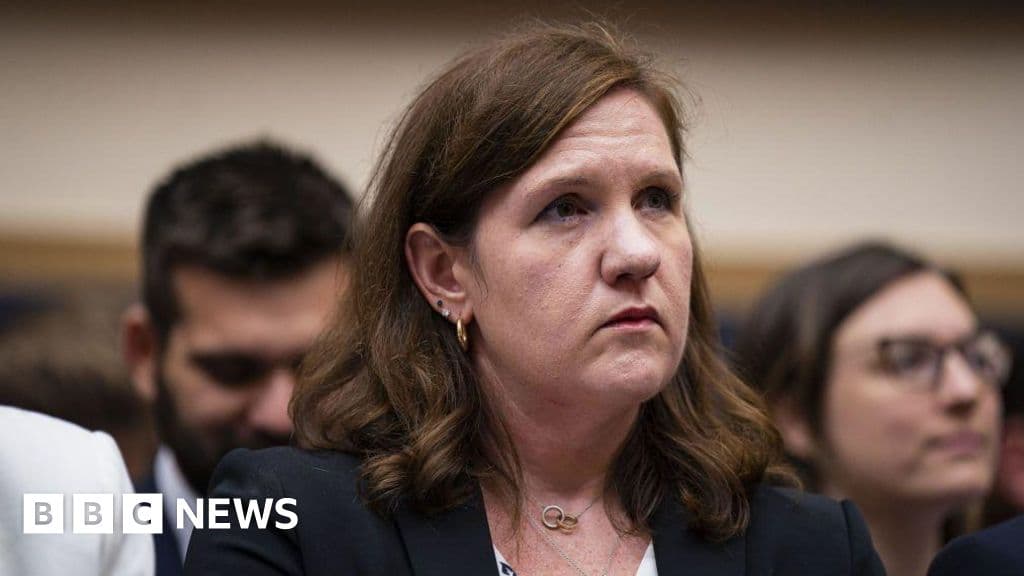 Supreme Court Signals Support for Trump’s Grip on Federal Agencies