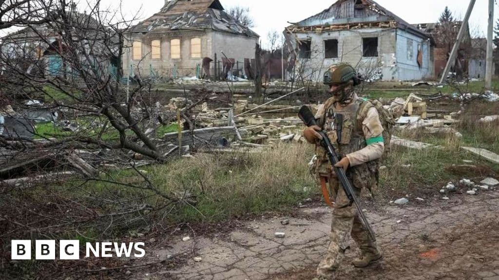 Ukraine Drafts New Peace Roadmap as Zelensky Rejects Land Deals