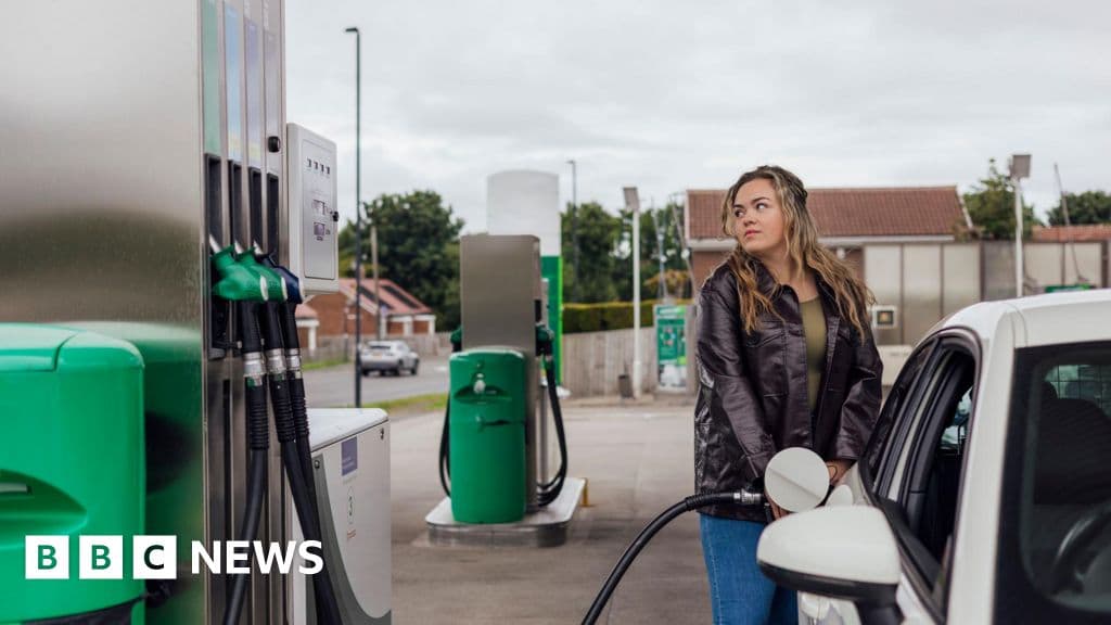 UK Inflation Plummets to 3% as Fuel and Airfares Drop