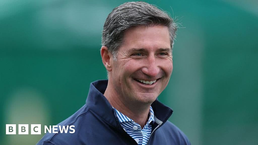 Jet-Setting CEO: Starbucks Scraps Cap Amid Safety Fears