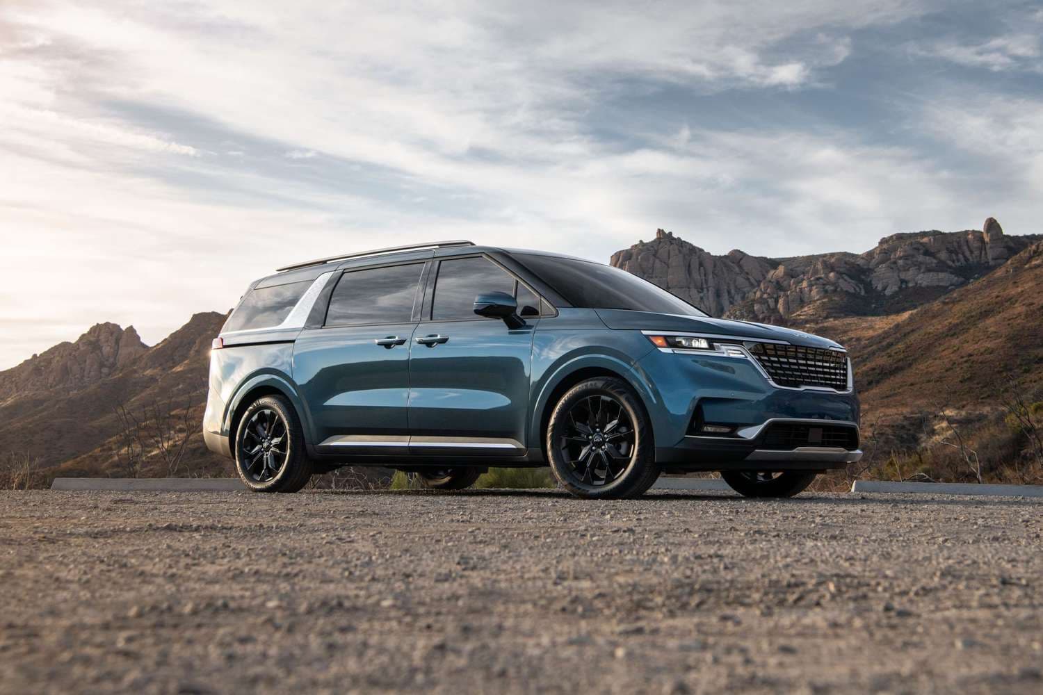 More Than Just a Pretty Face: A Comprehensive Guide to Choosing a Family-Friendly SUV