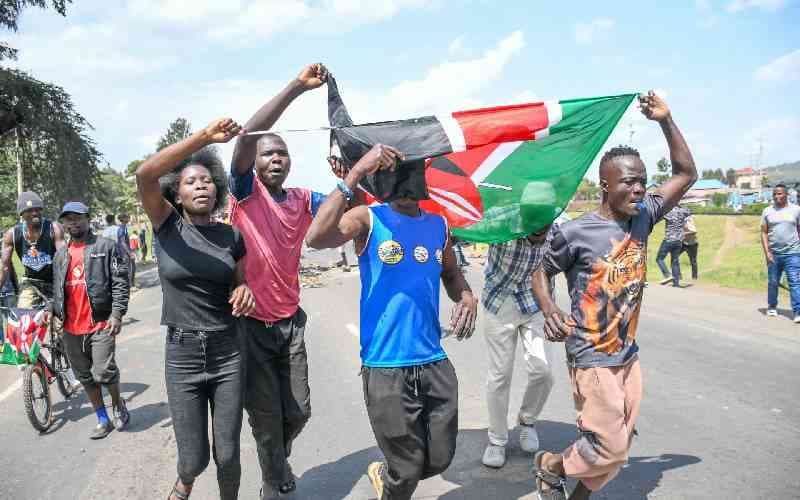 “A City Under Siege”: Police Seal Off Nairobi, Denying Access to Protesters and Essential Workers Alike