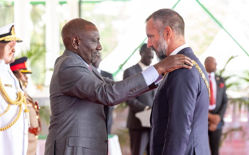 Prince Rahim Aga Khan V to Receive Order of the Golden Heart