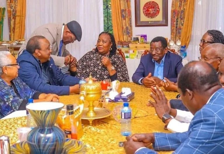 Uhuru Kenyatta Condoles with Odinga Family After Raila's Demise