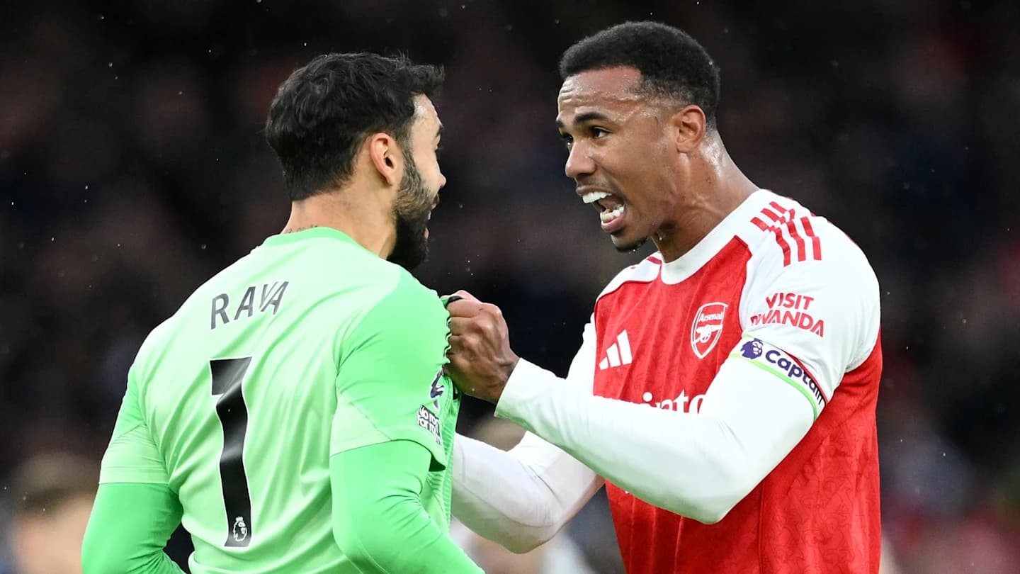 Arsenal Title Hopes Surge After Rivals Stumble in Premier League