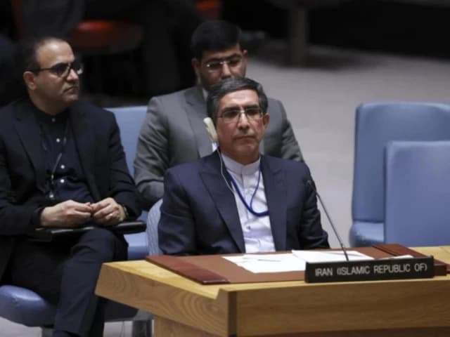 Iran Warns UN of 'Decisive' Response to US Military Aggression Amid Ultimatum