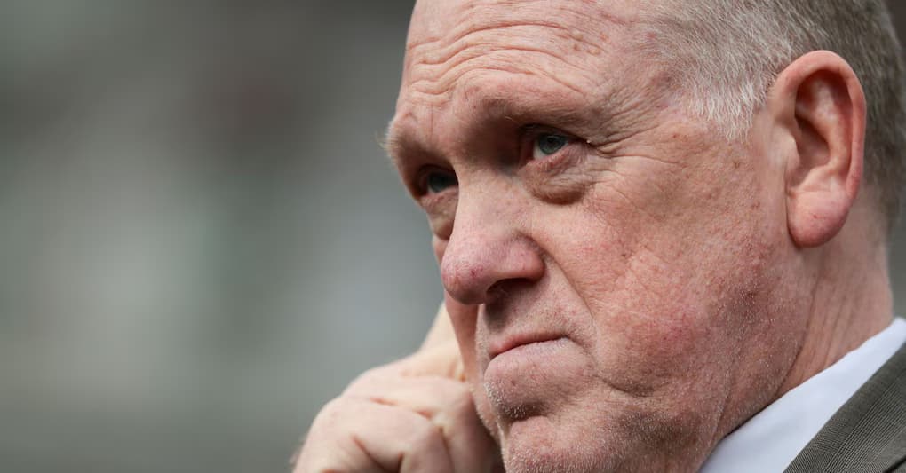 Trump Agrees to Review ICE Presence in Minnesota After Walz Call