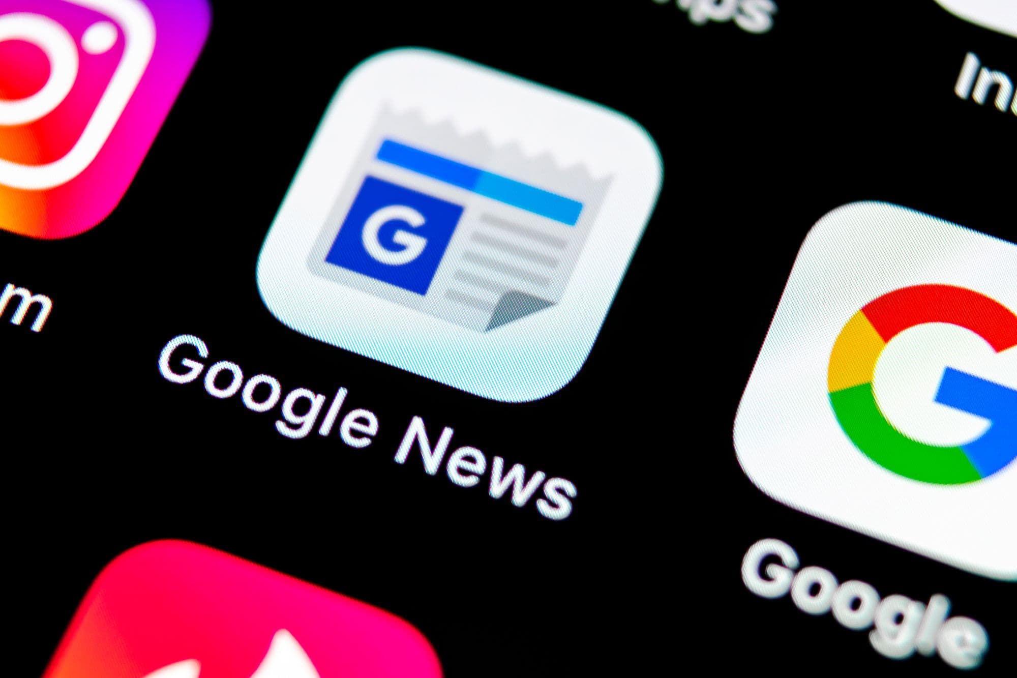 Algorithm Wars: Media Outlets Scramble for Survival in Google's New "Preferred Source" Era