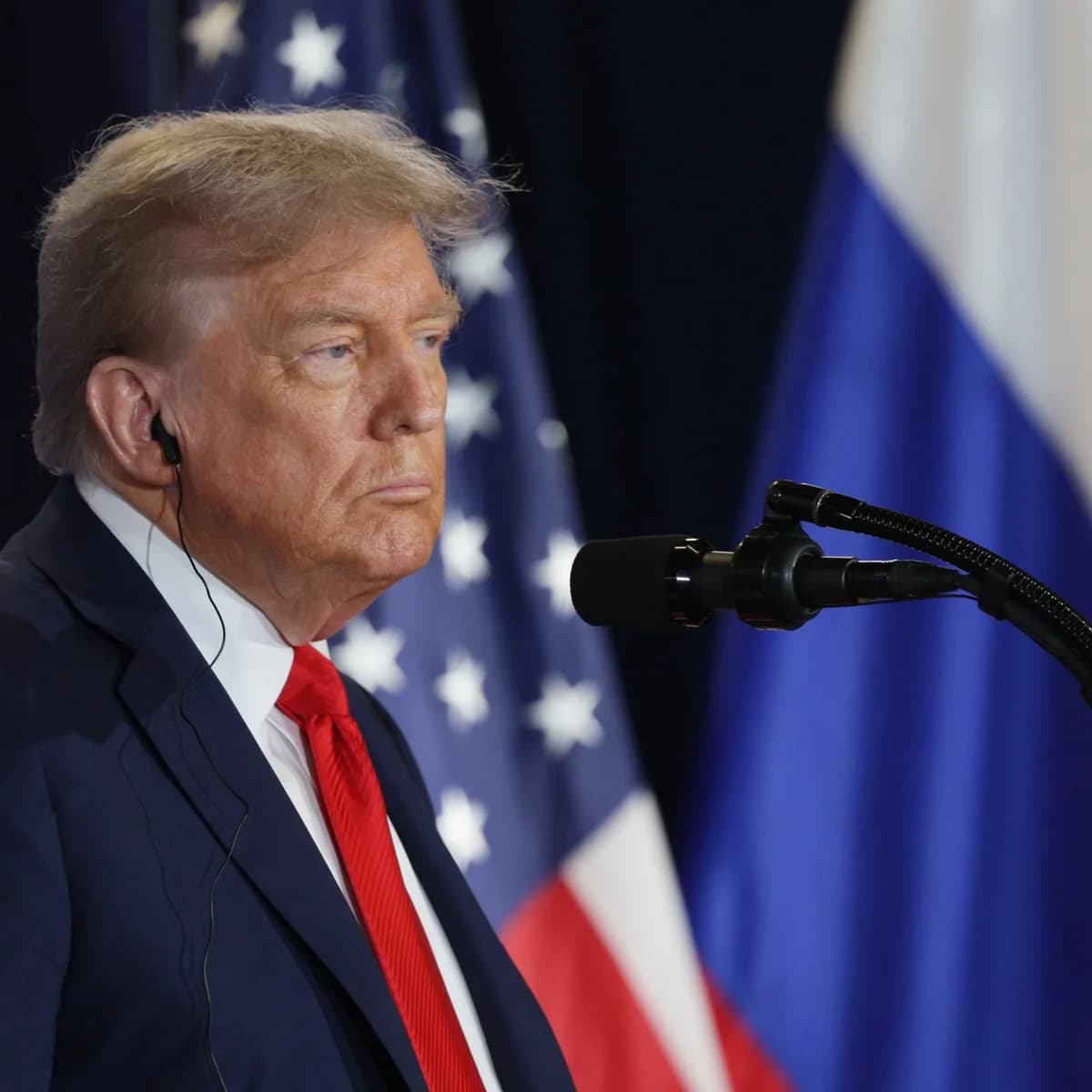 Trump Proposes Ukraine Cede Donbas to Russia for Peace