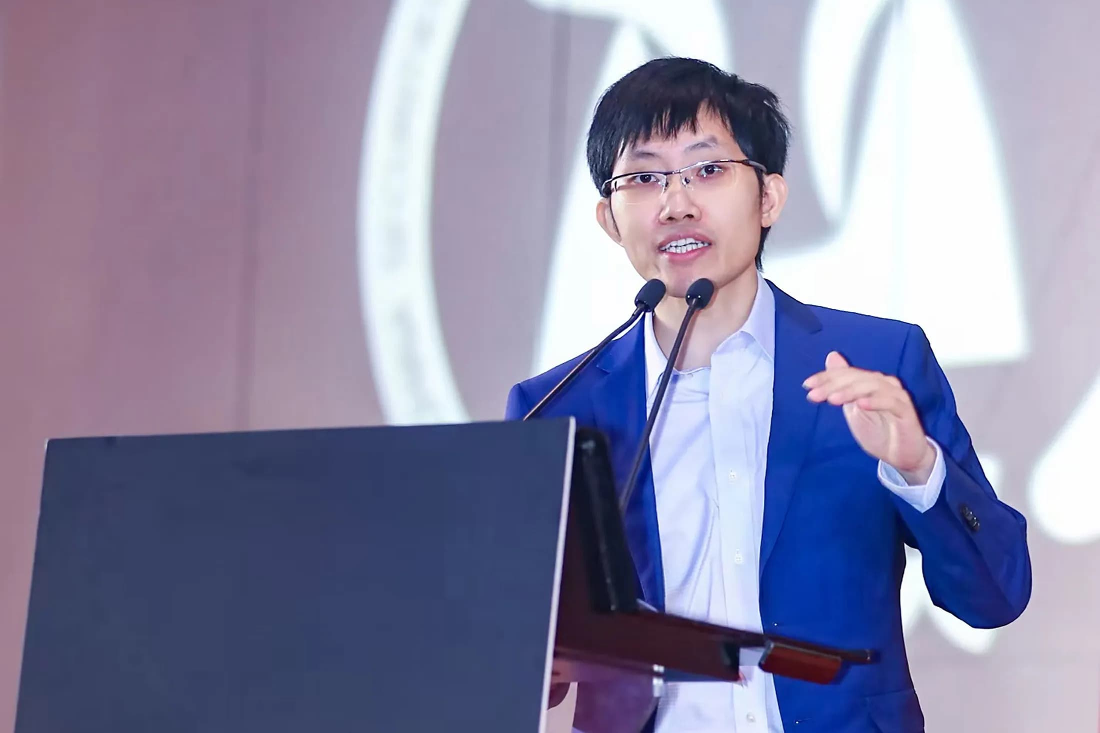 China’s DeepSeek Accused of ‘Brain Hacking’ ChatGPT Models