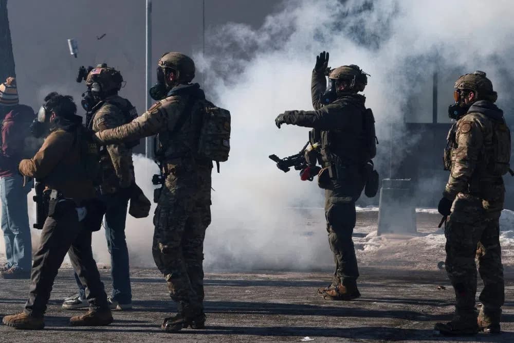 Gridlock in Washington: US Shutdown Looms After Minneapolis Border Patrol Shooting