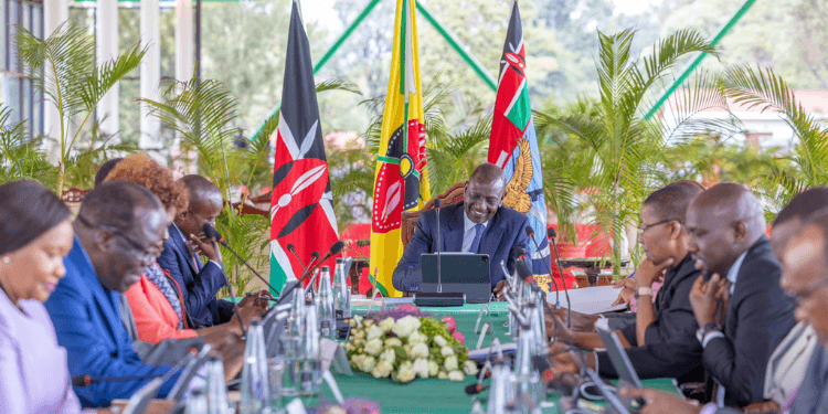 Court Allows President Advisers to Attend Cabinet Sessions on Invitation