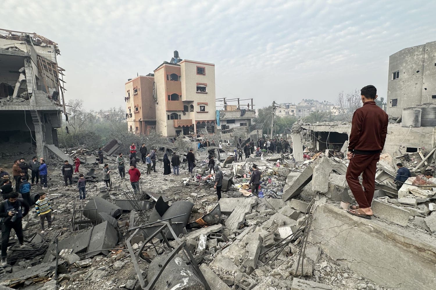 Hamas, Israel Trade Accusations Amidst Gaza Ceasefire Tensions