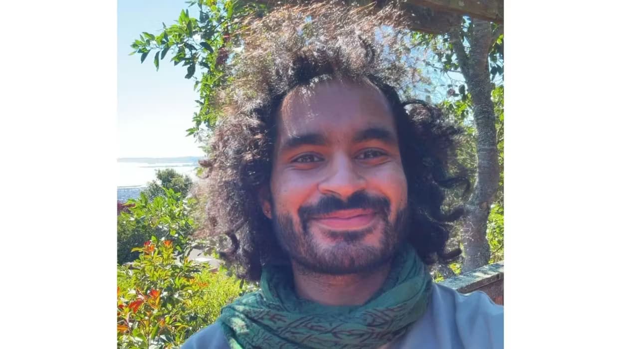 “The World is in Peril”: Anthropic AI Safety Chief Quits to Study Poetry