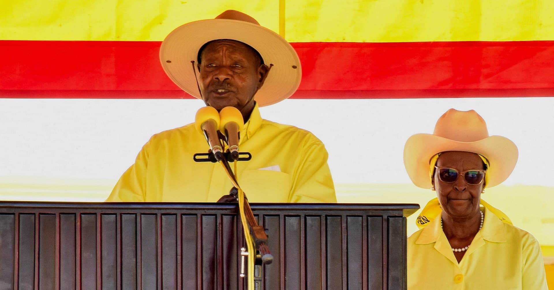 Siege in Magere: Bobi Wine Claims House Arrest as Museveni Takes Early Lead