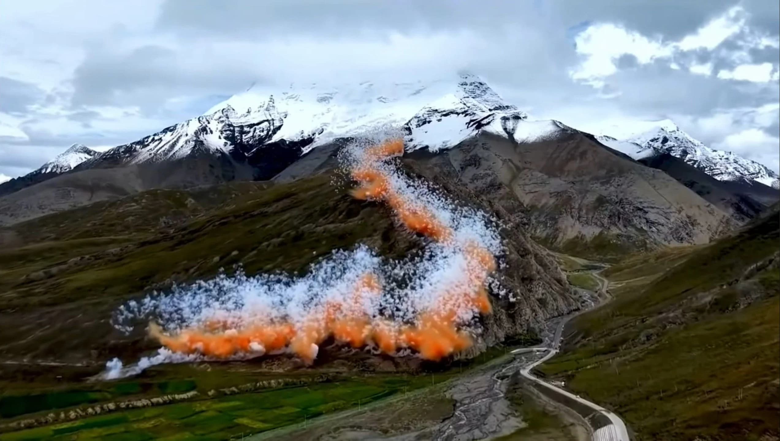 Chinese Officials Sacked Over Arc'teryx Tibet Fireworks Backlash