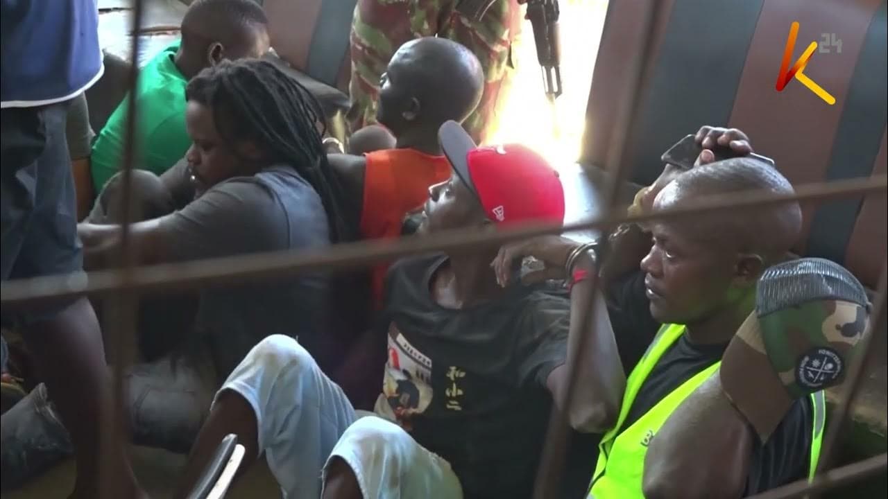 Coast Police Chief Orders Shoot-to-Kill for Machete Gangs