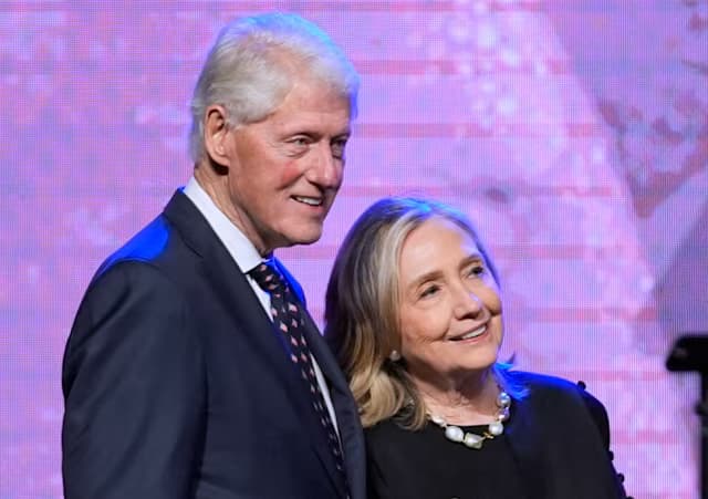Clintons Fold: Power Couple Agrees to Testify in Epstein Probe