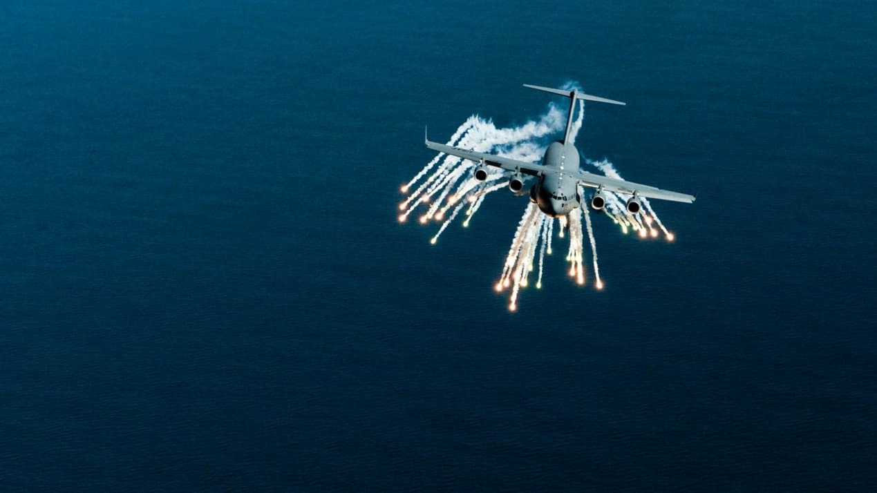 Boeing Strike Halts US Warplane Production, Poses Supply Questions