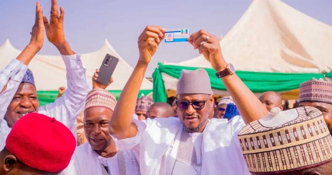 Going Digital: Katsina Governor Leads by Example in APC E-Registration Drive