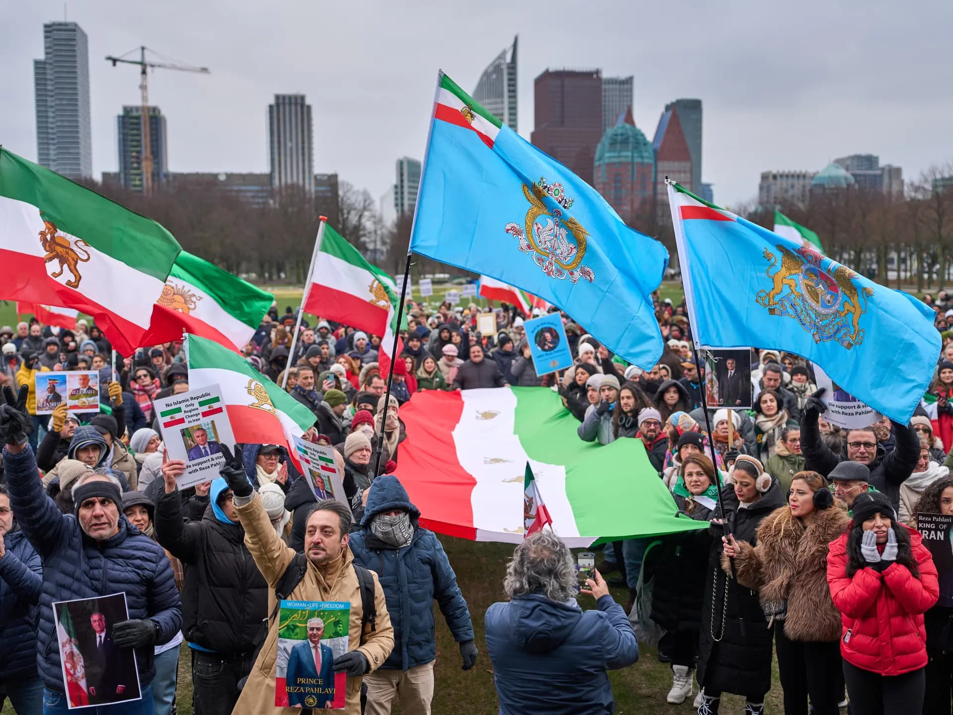 The Lion and the Sun: Elon Musk’s Digital War on the Ayatollahs