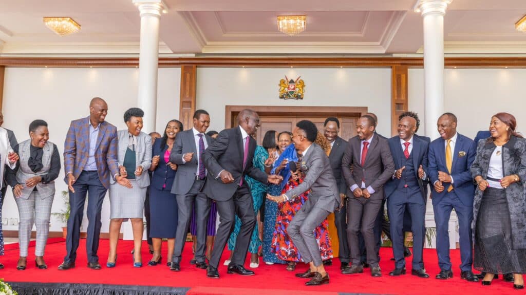 Ruto Pledges More Stadiums for Machakos, Makueni