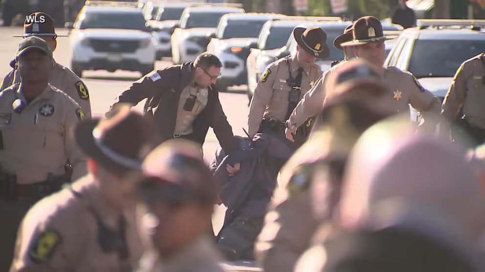 US Agents Launch 'Operation Charlotte's Web' Immigration Crackdown