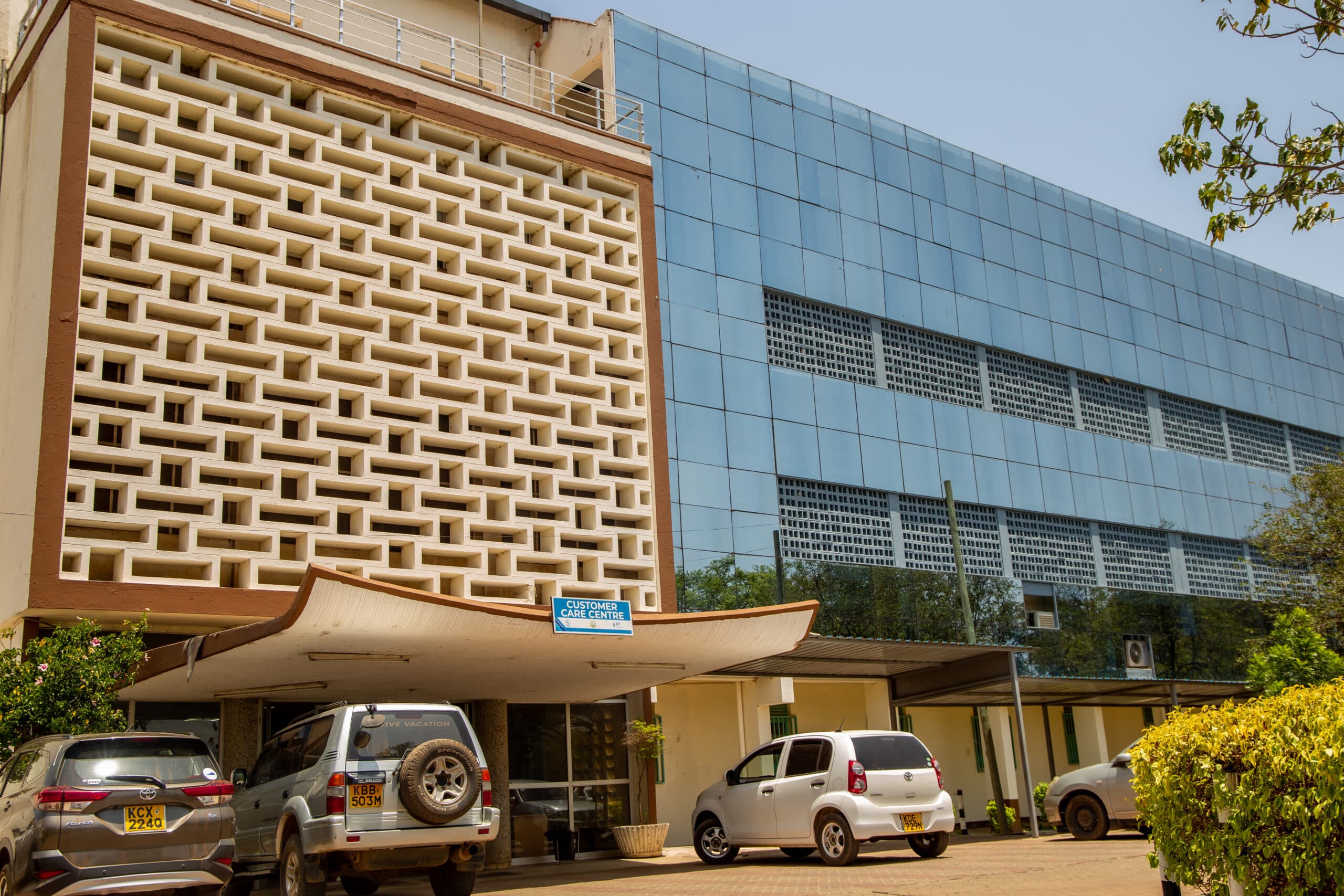 JOOTRH staff to receive salaries by Friday, Transition Committee assures