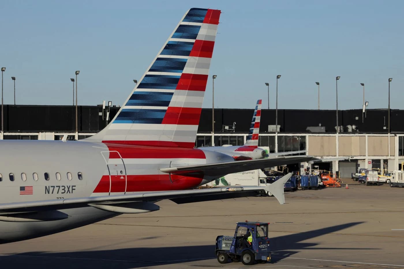 US Aviation Crisis Deepens as Controller Shortages Ground Flights