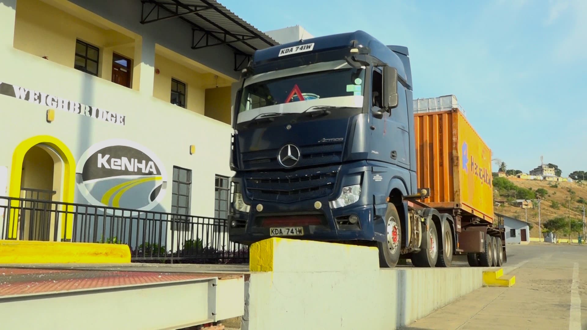 KeNHA Escalates Crackdown on Overloaded Trucks Along Northern Corridor