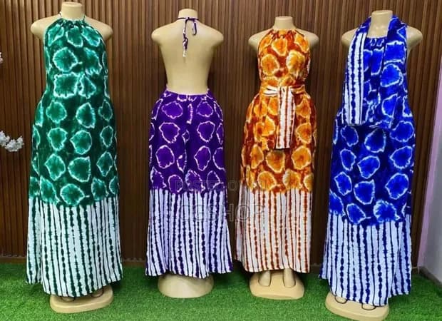 The Cultural Shift and Fading Craze of Backless Deras