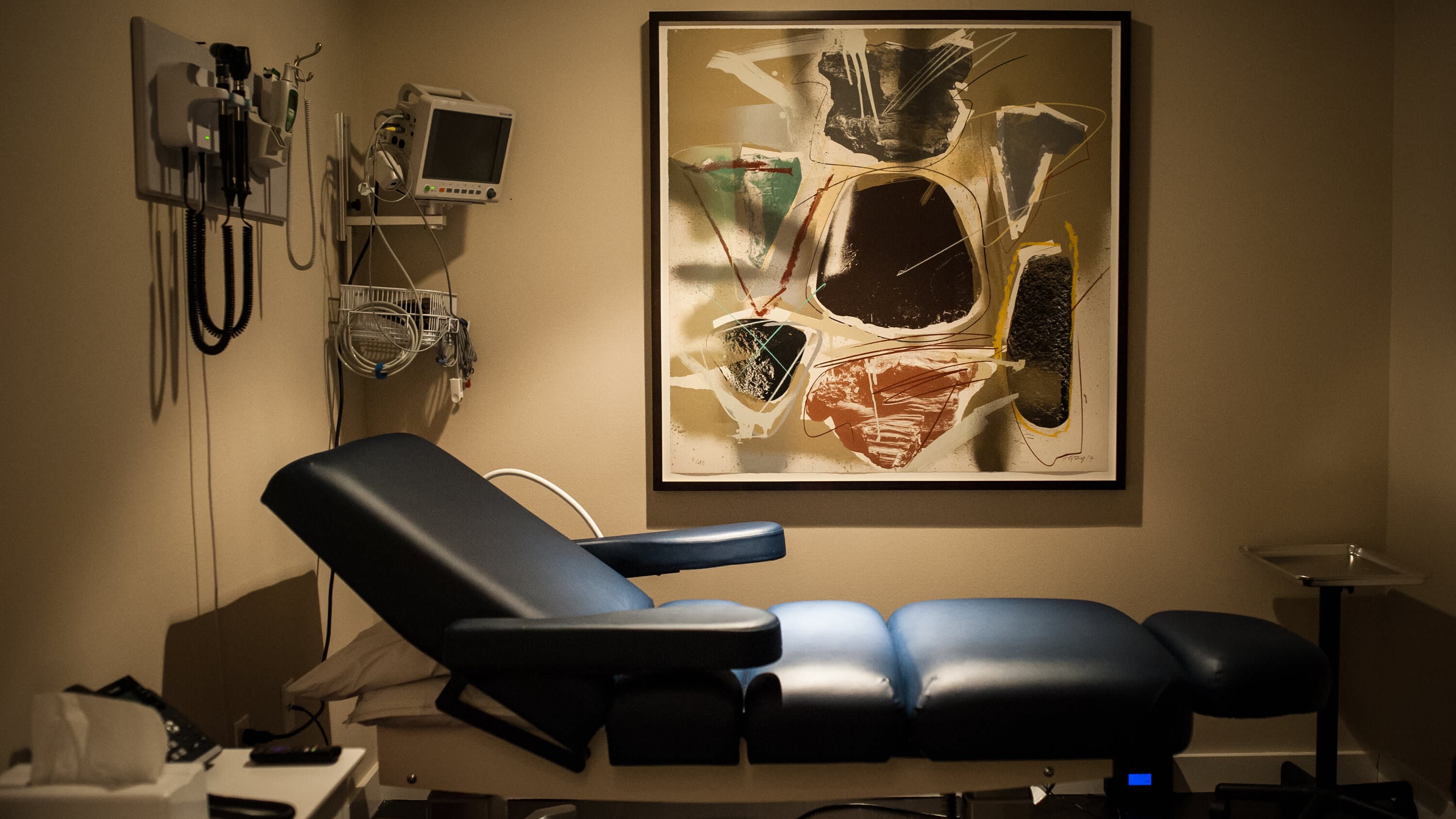 Elite Doctors Served Jeffrey Epstein While Treating His ‘Girls’