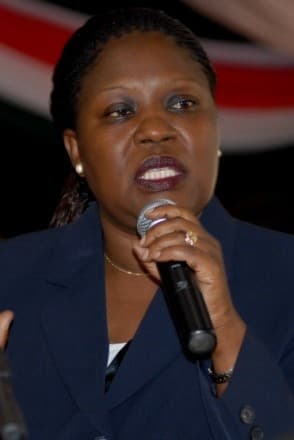 Eve Obara