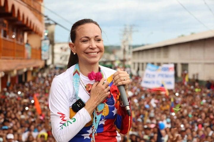 Defiant in Oslo: Venezuela’s ‘Iron Lady’ Emerges From Shadows to Claim Nobel