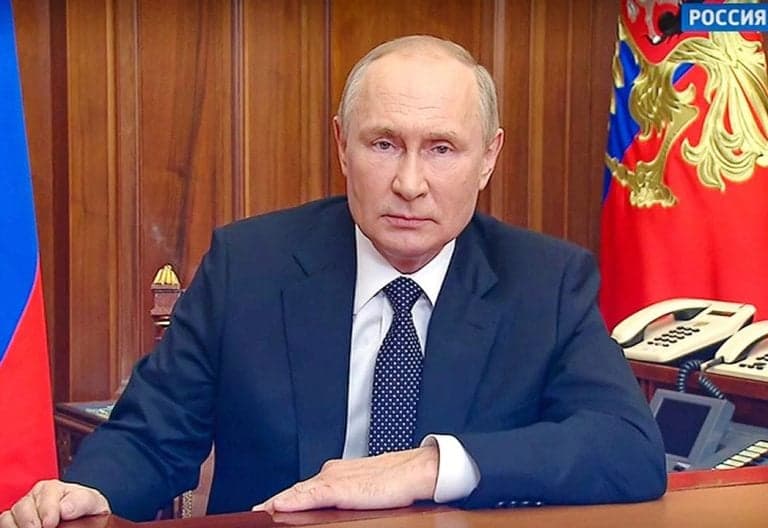 Putin Repeats Hardline Peace Terms for Ukraine